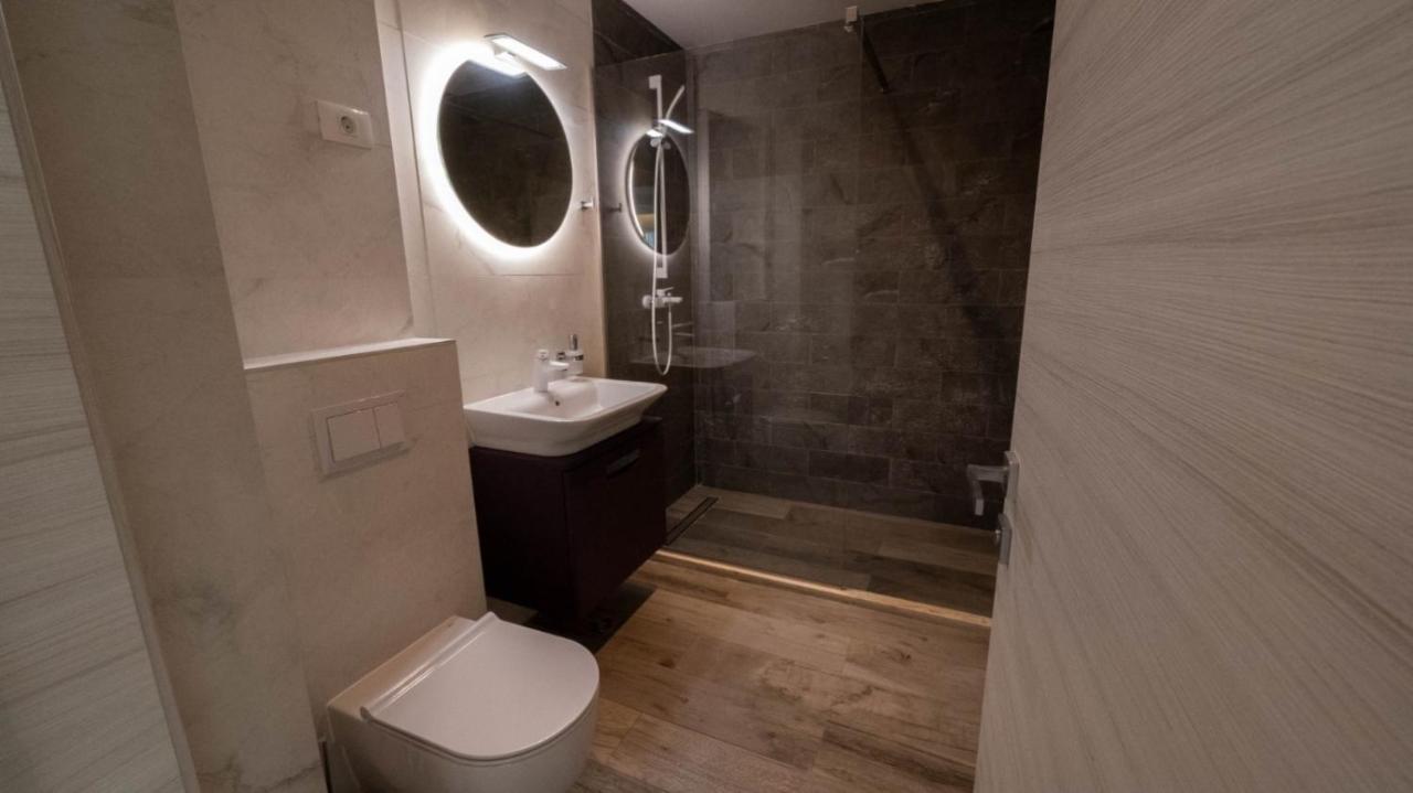 Wave 3 Promenada Apartments Năvodari المظهر الخارجي الصورة